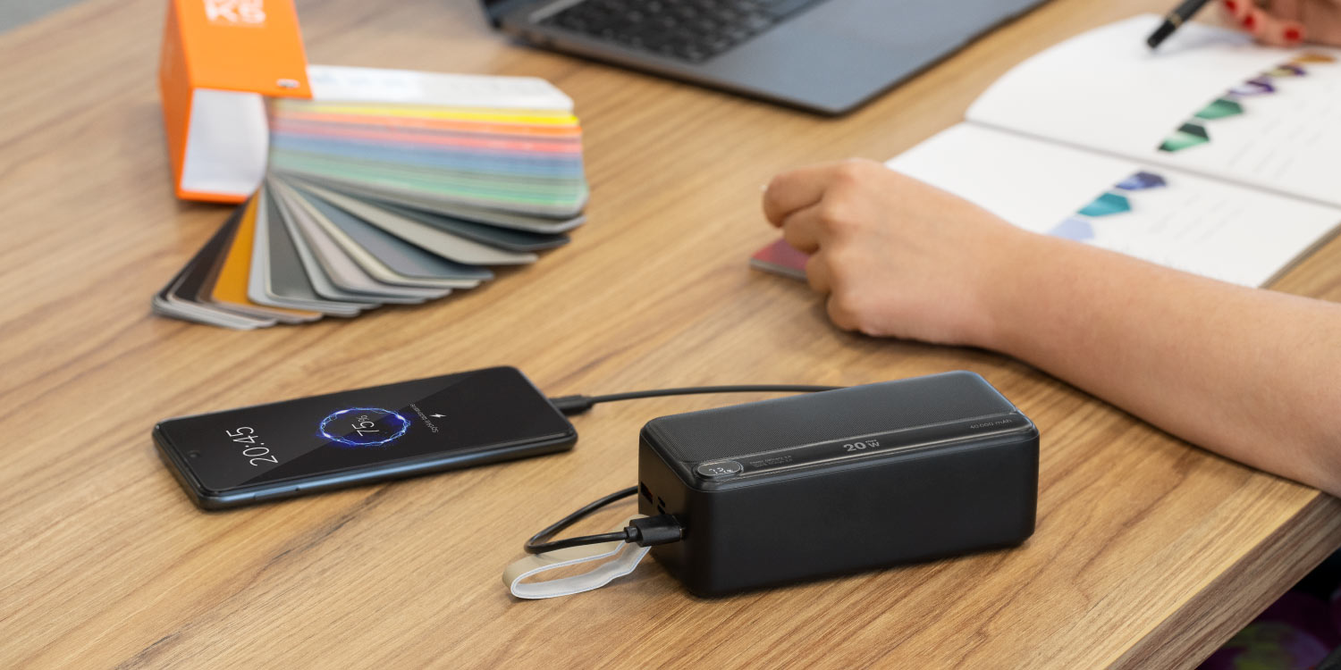 Power bank Kruger&Matz 40 000 mAh Power bank Kruger&Matz 40 000 mAh