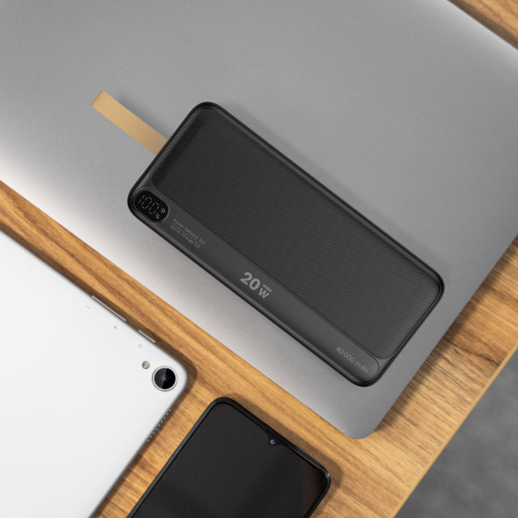 Power bank puternic pentru laptop Power bank puternic pentru laptop