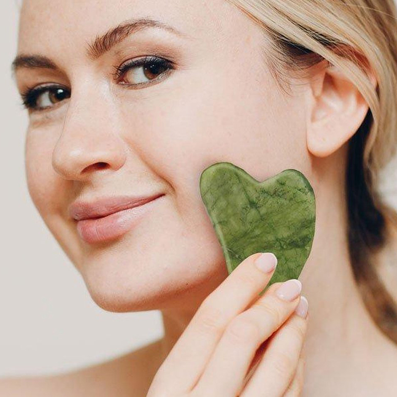 APARAT MASAJ JADE GUA SHA APARAT MASAJ JADE GUA SHA